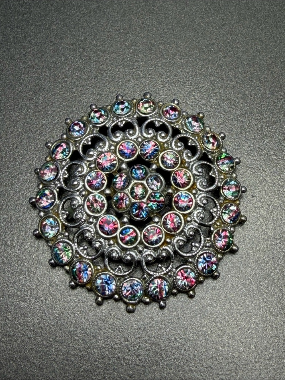 Vintage Iris Glass Round Statement Brooch #cz98
